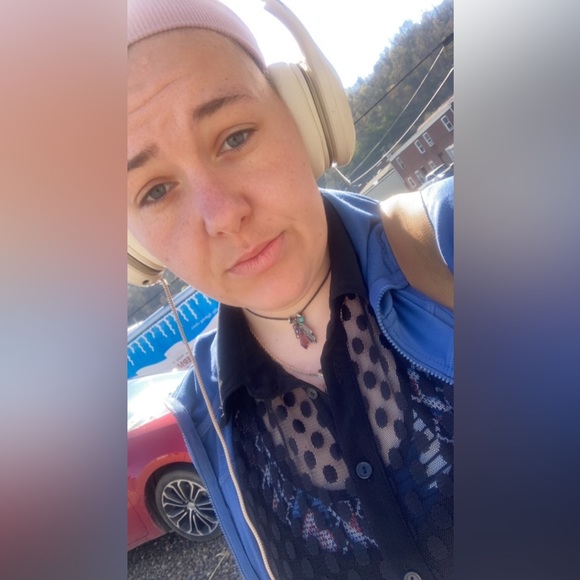 Meet your Posher, Victory - Picture 4 of 5